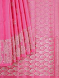 Gracecharm Elegant Pure Soft Silk Butta Design with Border Saree