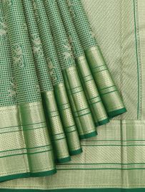 Vivaha Kanchipuram Pure Silk Check Twin Bird with Geometric Brocade Pallu Saree
