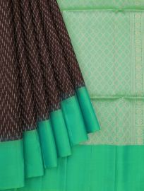 Gracecharm Pure Soft Silk Dotted Line Butta with Diamond Lattice Brocade Pallu Saree