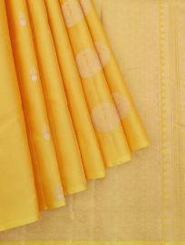 Gracecharm Pure Soft Silk Peacock Butta with Diamond Brocade Pallu Saree