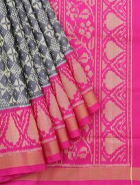 Pochampally Silk Geometric Diamond Ikat with Floral Ikat Pallu Saree