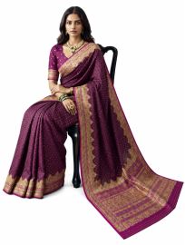 Gracecharm Katan Silk Butta with Floral Jaal Pallu Saree