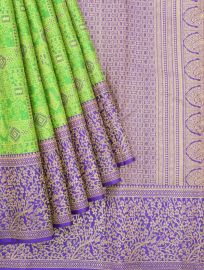Gracecharm Pure Silk Geometric Mosaic Jaal with Oval Brocade Pallu Saree