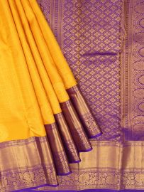Vivaha Pure Silk Kanchipuram Checked Design Contrast Zari Border Saree