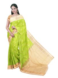 Gracecharm Silk Floral Butta with Diagonal Brocade Pallu Saree
