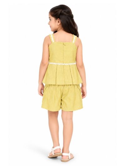 Graceful Essence Girls Floral Bow Peplum Top Embroidered Shorts 2 Piece Set