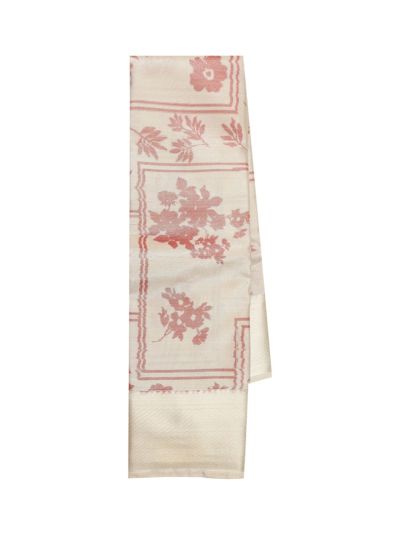 Gracecharm Art Soft Silk Floral Frame Design with Self Pallu Saree