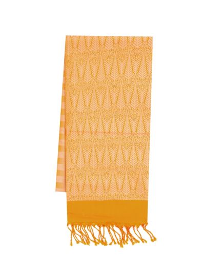 Gracecharm Art Soft Silk Geometric Check with Leaf Brocade Pallu Saree