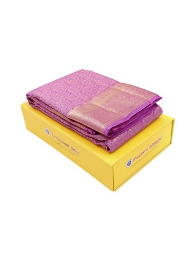 Gracecharm Pure Silk Floral Creeper Jaal with Teardrop Pallu and Zari Border Saree