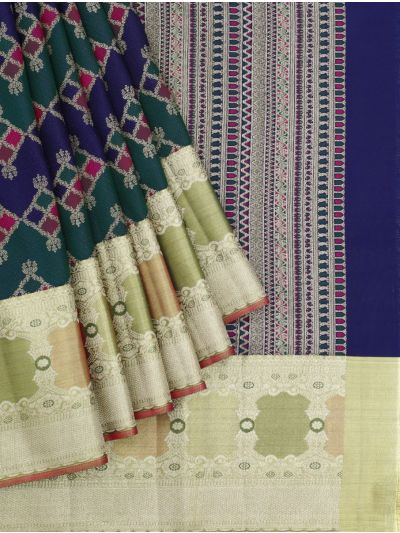 Vivaha Kanchipuram Pure Silk Four Square Geometric Butta with Geometric Pallu Saree