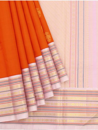 Vivaha Kanchipuram Pure Silk Yaali Butta with Diagonal Stripe Pallu Saree