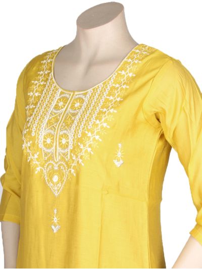 Graceful Muse Readymade Embroidered Salwar Kameez