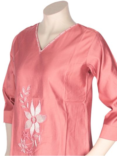 Graceful Muse Readymade Embroidered Salwar Kameez