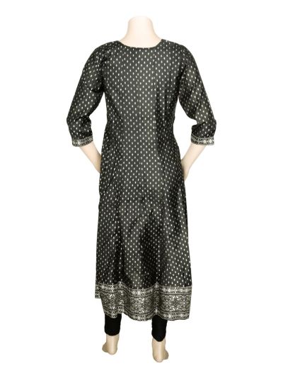 ChicVibe Elegant Embroidered Women’s Kurti