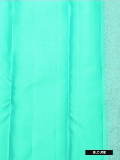 
Vivaha Pure Silk Bridal Kanchipuram Geometric Design with Zari Border Saree
