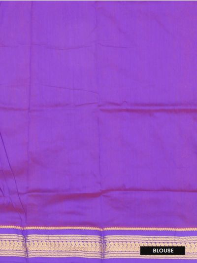 Gracecharm Elegant Kalyani Cotton Striped and Butta Design Contrast Border Saree