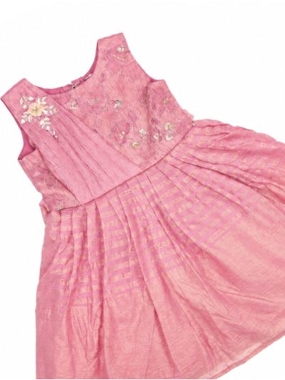 Graceful Essence Synthetic Readymade Girls Frock
