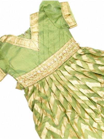 Graceful Essence Synthetic Girls Ethnic Gown