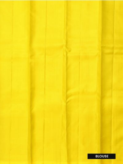 Gracecharm Elegant Striped Butta Design with Borderless Saree