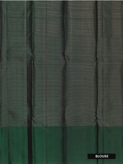 Gracecharm Elegant Striped Design with Border Saree