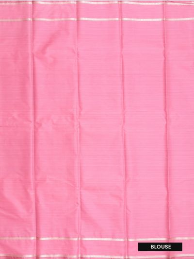 Gracecharm Art Soft Silk Flamingo Triangle Panel with Scallop Pallu Saree