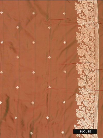 Gracecharm Shot Silk Floral Bouquet Butta with Floral Vine Border Saree