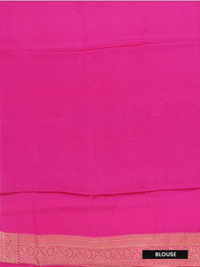 Graceful Essence Mysore Silk Paisley Floral Jaal Contrast Border Saree