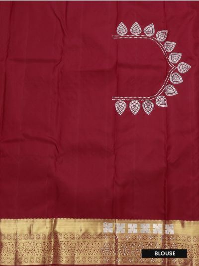 Gracecharm Pure Silk Floral Jaal Stone Butta Floral Border Saree