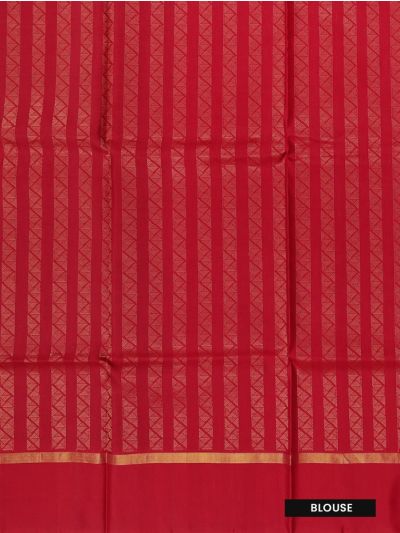 Kanmanie Soft Silk Leaf Butta with 5 Inch Asthiri Border Saree