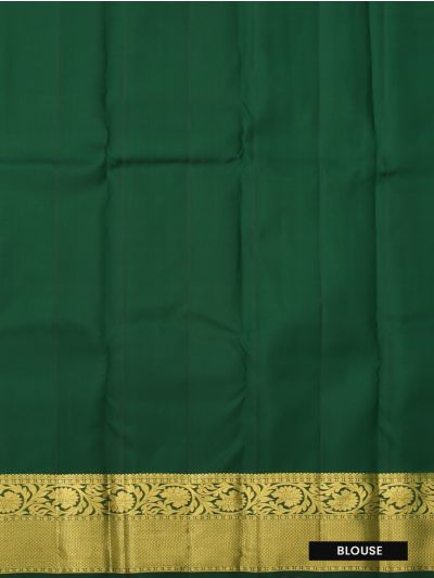 Vivaha Kanchipuram Pure Silk Annapakshi Medallion with Geometric Brocade Pallu Saree