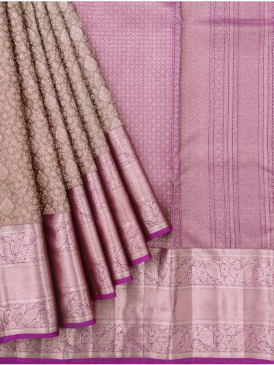 Vivaha Kanchipuram Pure Silk Floral Vine Jaal with Geometric Brocade Pallu Saree