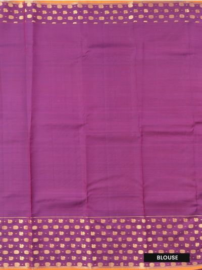 Gracecharm Silk Zari Grid Temple Motif with Diagonal Stripe Pallu Saree