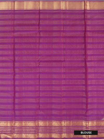 Gracecharm Silk Zari Check Floral Butta with Basket-Weave Pallu Saree