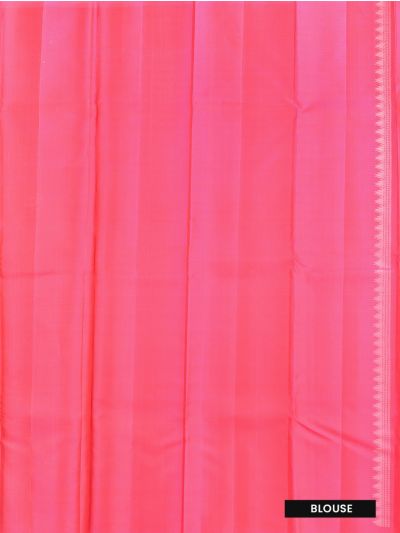 Gracecharm Pure Soft Silk Zari Check Floral Medallion with Geometric Pallu Saree