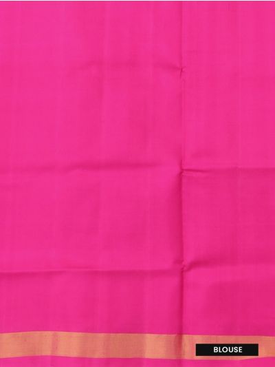 Pochampally Silk Geometric Diamond Ikat with Floral Ikat Pallu Saree