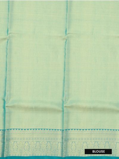 Kanmanie Pure Silk Wavy Floral Jaal with Geometric Pallu 8 Inch Traditional Border Saree