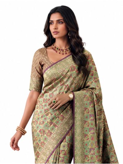 Gracecharm Mashru Kanjivaram Silk Floral Vine Square Medallion Pallu Saree