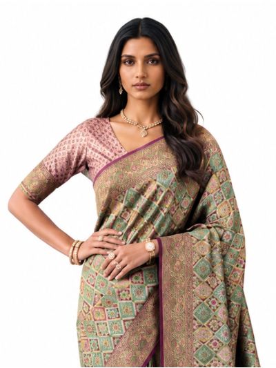 Gracecharm Mashru Kanjivaram Silk Diamond Jaal Floral Medallion Pallu Saree