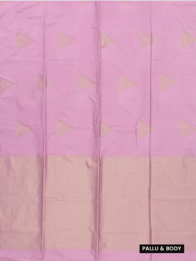 Gracecharm Art Soft Silk Triangular Butta with Geometric Diamond Pallu Saree