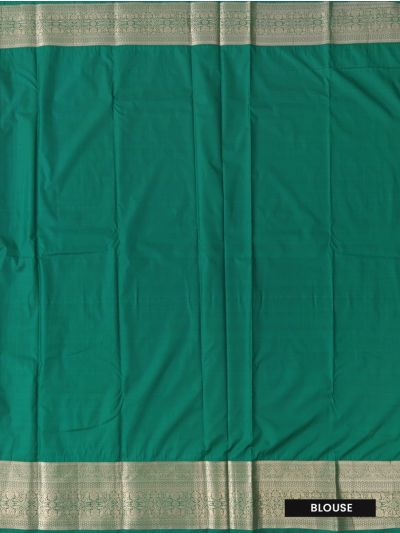 Gracecharm Gift Art Silk Stripe Butta with Diamond Pallu Saree