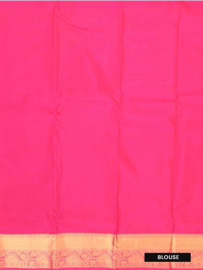 Gracecharm Mint Green Art Soft Silk Diagonal Check Squares with Zari Border Saree