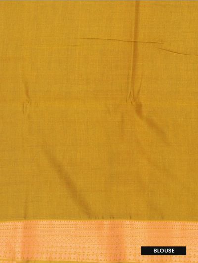 Gracecharm Art Soft Silk Medallion Butta Floral Ogee Pallu Saree
