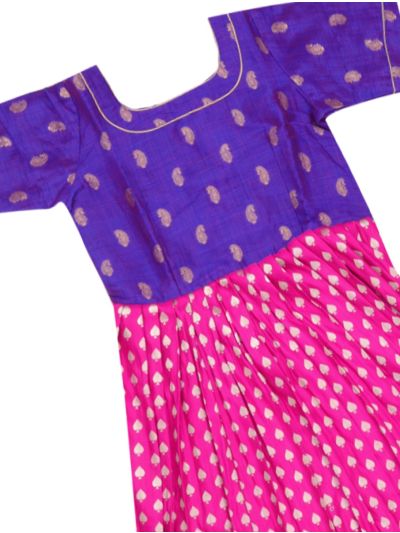 Charming Girls Readymade Banarasi Pattu Pavadai Set