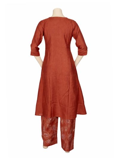 Graceful Muse Readymade Embroidered Salwar Kameez