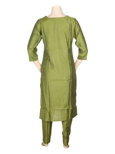 Graceful Muse Readymade Embroidered Salwar Kameez