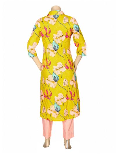Kanmanie Elegant Floral Printed Kurta Set
