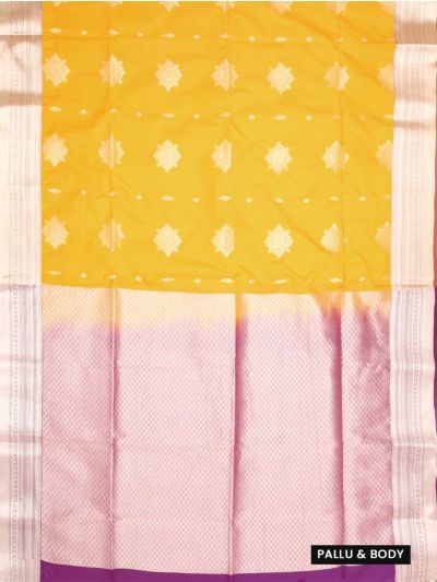 Gracecharm Elegant Art Soft Silk Butta Design with Border Saree