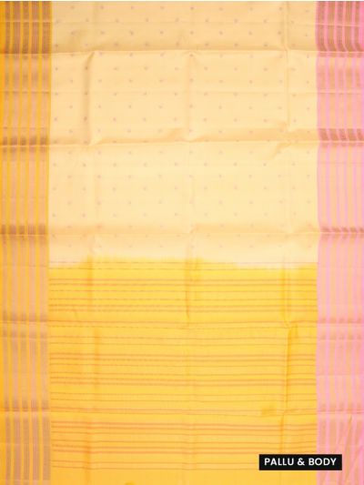 Kanmanie Soft Silk Small Butta Design with Traditional Border Saree