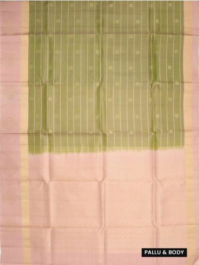 Kanmanie Soft Silk Striped Floral Butta with 6 Inch Traditional Border Saree