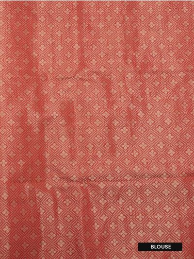 Gracecharm Kota Tussar Triangle Tessellation Serrated Stripe Pallu Saree